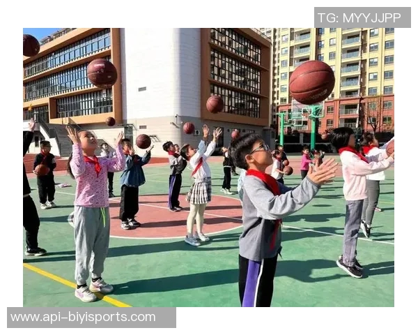 小篮球教学设计与实践探索提升学生运动技能与团队合作能力的有效策略